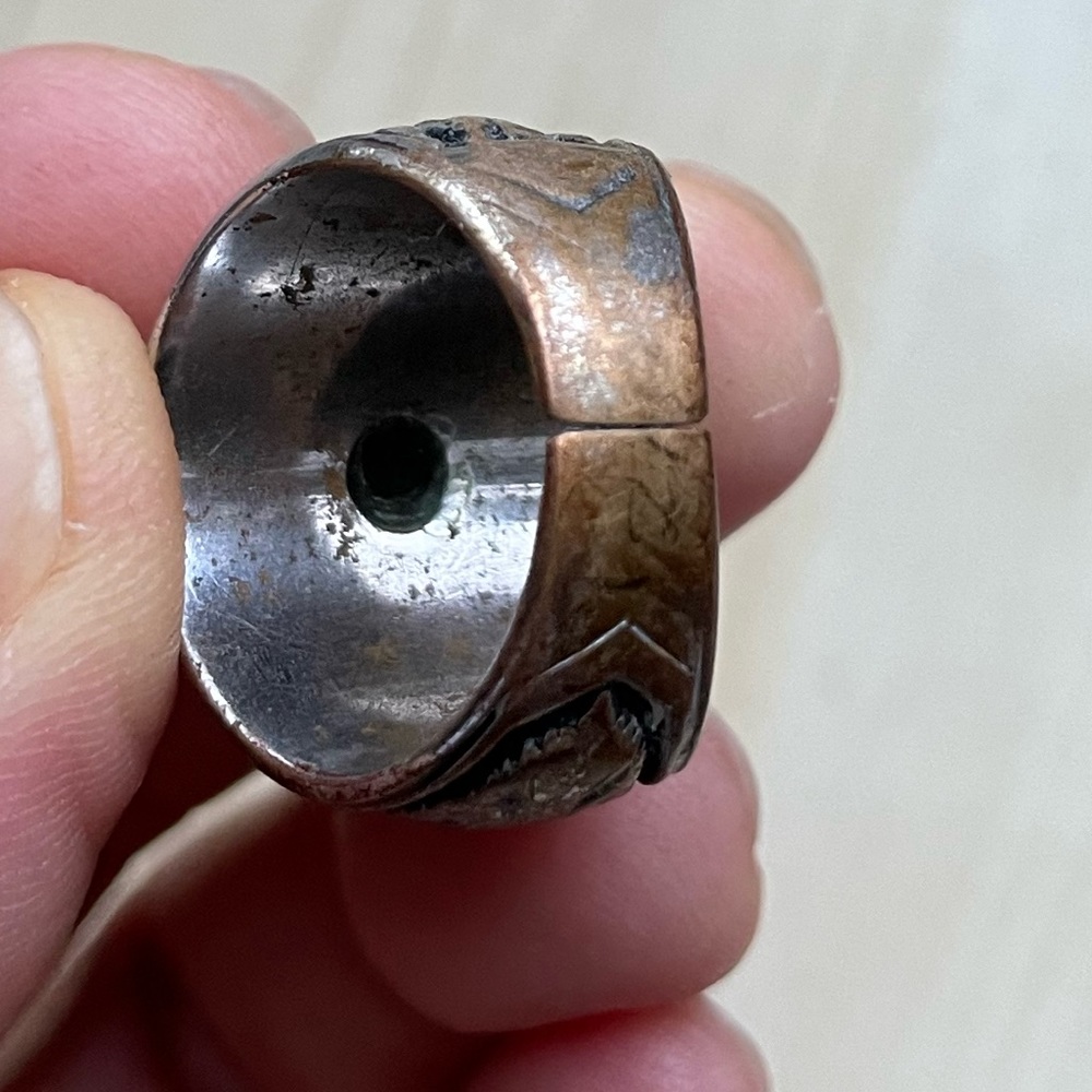 Ring - Picture 5 of 12